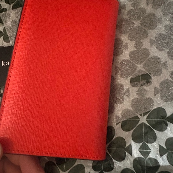 Kate Spade beautiful morgan slim wallet 😍 - Picture 3 of 4